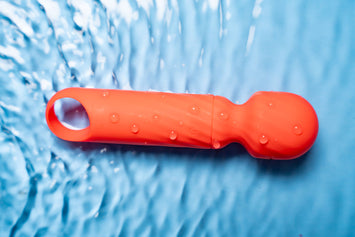 Dolly Silicone Mini Wand Rechargeable Default Title